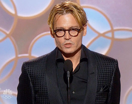 depp Johnny Depp biondo e spettinato ai Golden Globes