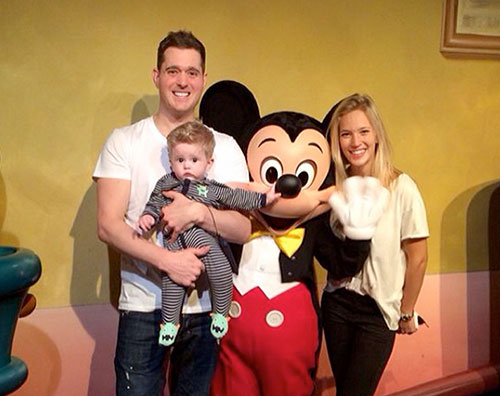 disneylandbuble Michael Bublé a Disneyland con la famiglia
