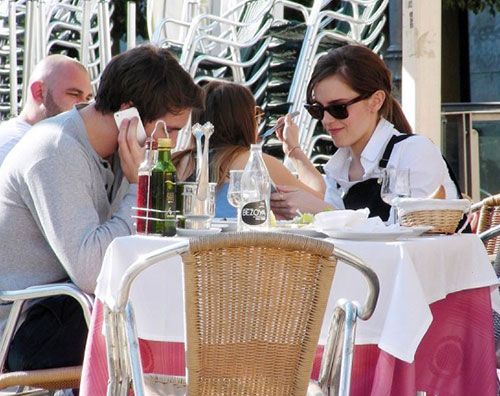 emma2 Emma Watson a pranzo con il fidanzato