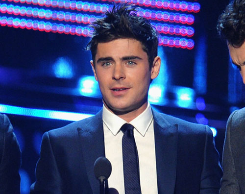 zac Zac Efron resta sobrio e pensa alla carriera