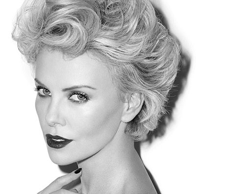 charlize1 Charlize Theron: Sposarsi non è il desiderio di ogni donna