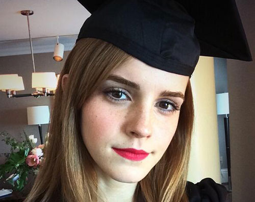 emma watson Emma Watson si è laureata alla Brown