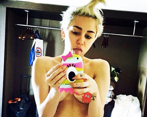 miley topless Miley Cyrus ancora in topless su Instagram