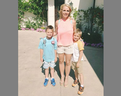 spears Britney Spears si gode il caldo californiano