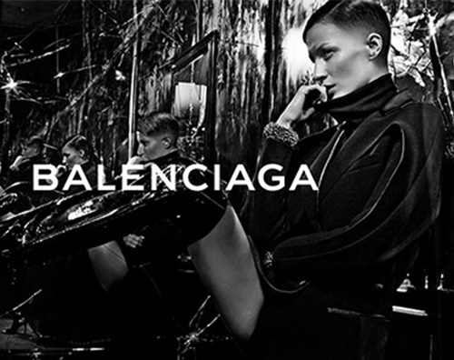 GiseleCover Gisele Bundchen cambia look per Balenciaga