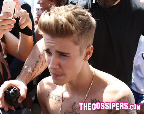 uovabieber Justin Bieber si è rotto un timpano