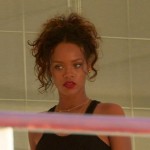 rihanna 150x150 Rihanna dopo le foto rubate si rilassa in Francia