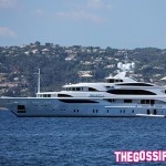 rihanna9 150x150 Rihanna dopo le foto rubate si rilassa in Francia