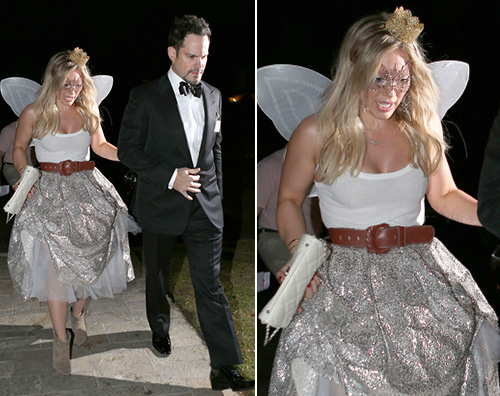 Hilary Hilary Duff con Mike Comrie al party di Halloween