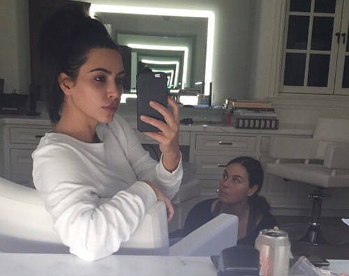 Kim Kardashia1 Kim Kardashian senza trucco su Instagram