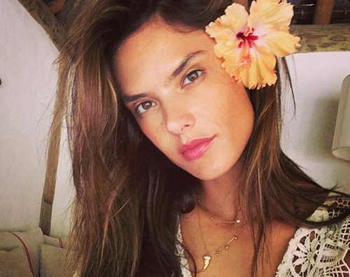 AlessandraAmbrosio3 Alessandra Ambrosio in Brasile con la famiglia