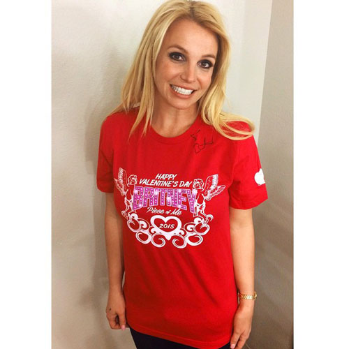 BritneyS Britney Spears fa beneficenza per San Valentino