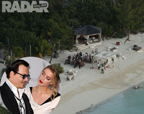 Cover2 Le foto del matrimonio di Johnny Depp e Amber Heard