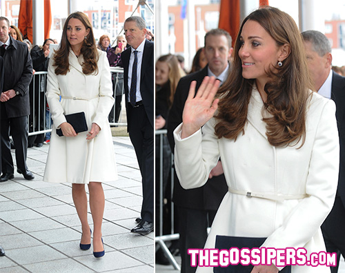 Kate Middleton Kate Middleton mostra il pancino a Portsmouth