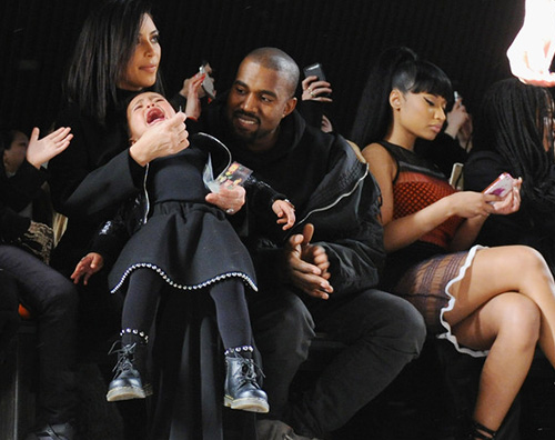 Nicky Minaj north Nicki Minaj mostra le sue grazie alla NYFW