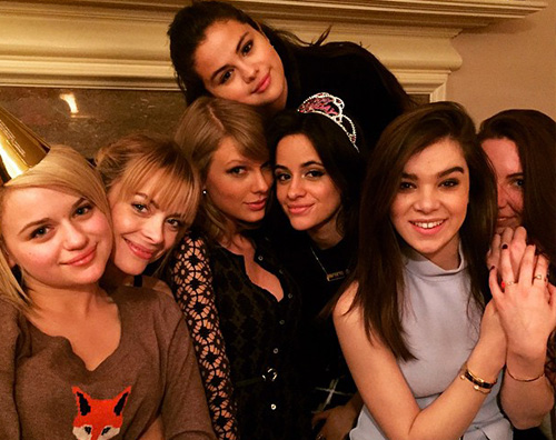 Selena Taylor Teylor Swift e Selena Gomez festeggiano il compleanno di Camila Cabello