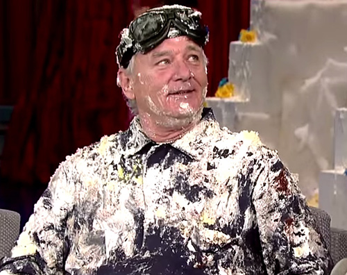 Bill Murray Bill Murray salta fuori dalla torta per David Letterman