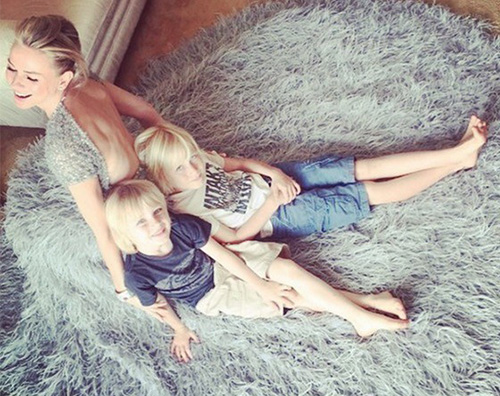 Naomi Watts1 Naomi Watts con i figli su Instagram