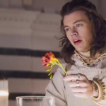 Harry Styles 150x150 Gli One Direction ironici nello spot del nuovo profumo