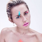 Miley 3 150x150 Miley Cyrus su Paper Magazine col suo maiale