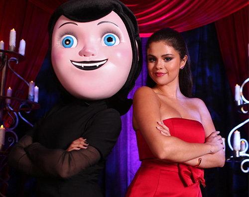 Selena Gomez Selena Gomez in rosso per Hotel Transylvania 2