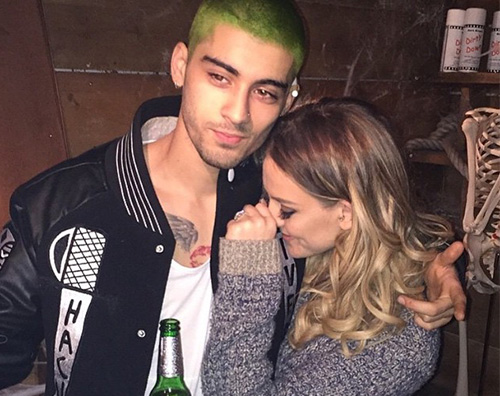 Zayn Malik Zayn Malik abbraccia una biondina su Instagram