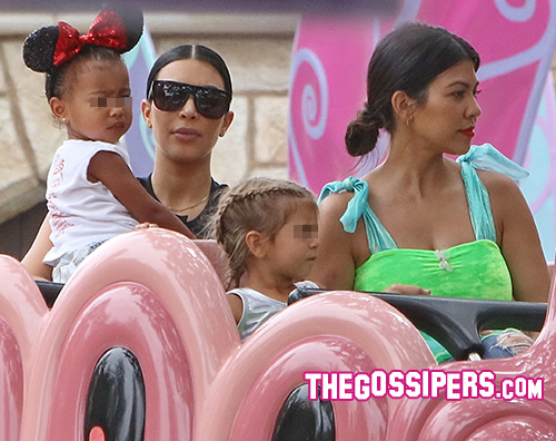 Cover3 Compleanno a Disneyland (anche) per Penelope Disick