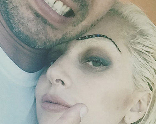 Lady Gaga 3 Lady Gaga mostra la sua vita da casalinga su Instagram