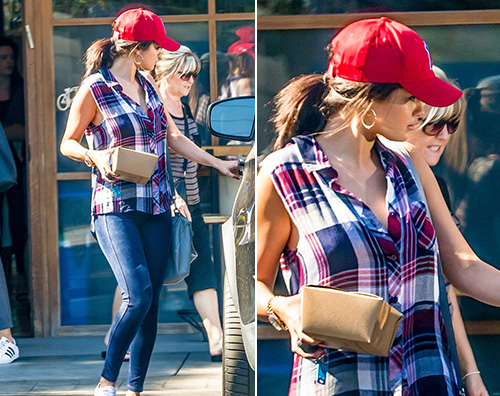 Selena Gomez Selena Gomez look casual per la città