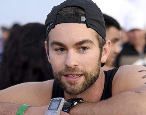 Cache Crawford Chace Crawford corre a Malibu per beneficenza