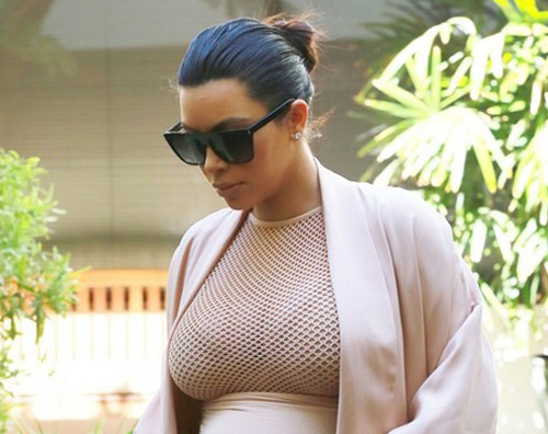 Kim Kim Kardashian mise sexy per andare dal medico