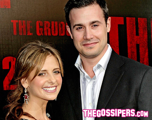 Sarah Michelle Gellar e Freddie Prinze Freddie Prinze Jr: Mai in una commedia romantica con mia moglie Sarah Michelle Gellar