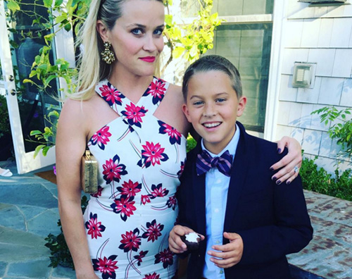 Reese Witherspoon1 Reese Witherspoon festeggia Deacon su Instagram