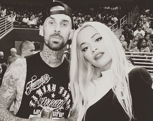 Rita Ora Travis Barker Rita Ora e Travis Barker sono una coppia