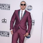 CasperSmart 150x150 AMAs 2015 i look sul red carpet