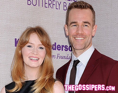 James Van Der Beek Passeggiata con la famiglia per James Van Der Beek