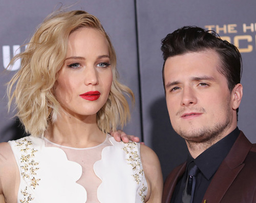 Jennifer Josh Jennifer, Liam e Josh presentano Hunger Games a Los Angeles ricordando Parigi