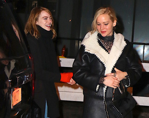 Jennifer Lawrence Emma Stone Jennifer Lawrence, Adele ed Emma Stone, cena tra amiche a NY