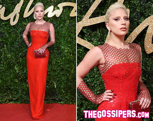 LadyGaga Lady Gaga abito rosso per i British Fashion Awards