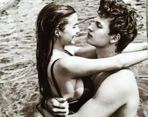 AnselElgort Ansel Elgort foto hot con Violetta Komyshan