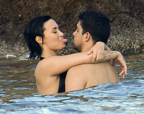 Demi Lovato 2 Demi Lovato, fuga romantica con Wilmer