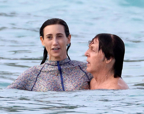 Paul McCartney 2 Paul McCartney a St. Barts con Nancy