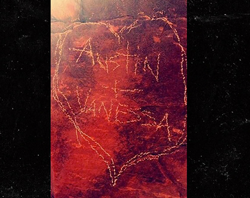 Austin Vanessa Vanessa Hudgens dovrà pagare mille dollari per aver deturpato la Red Rock Wall