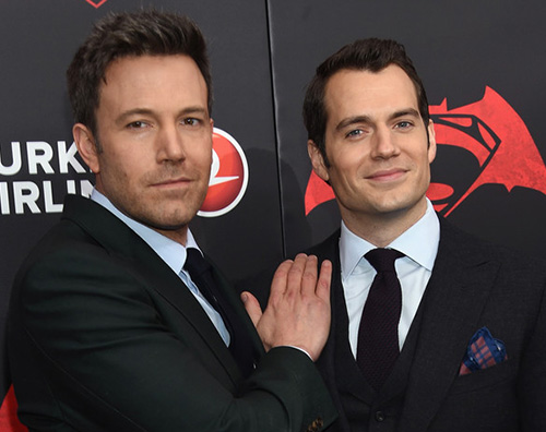 Cover 3 Ben Affleck ed Henry Cavill presentano Batman V Superman a New York