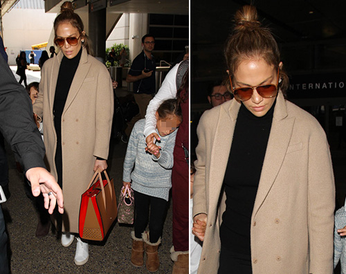 Jennifer lopez Jennifer Lopez viaggia con i suoi bambini