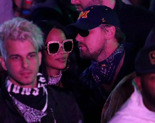 Leonardo DiCaprio Rihanna Leonardo DiCaprio e Rihanna chiacchiere al Coachella