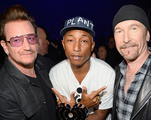 U2 Pharrell IHeartRadio Music Awards 2016: il red carpet e la lista dei vincitori