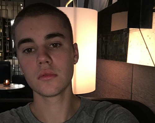 Justin Bieber Justin Bieber cambia look e dice addio ai dreadlocks