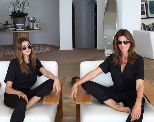 Cindy Crawford Cindy Crawford e Kaia Gerber, gemelle su Instagram