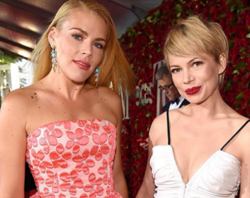 Michelle Bust Michelle Williams e Busy Philipps, selfie tra amiche